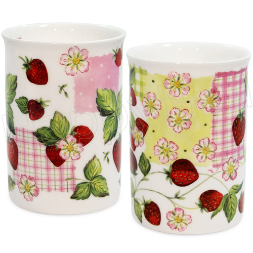 Strawberry Garden, Set of 2 China Mugs, photo-1