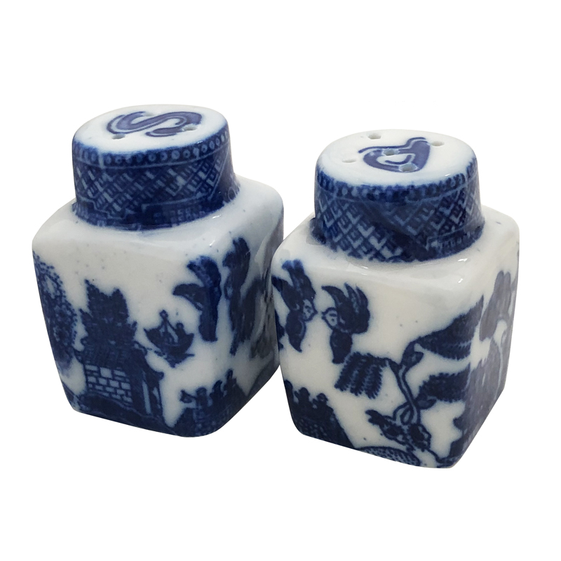 Blue Willow Mini Salt & Pepper Set, 1-5/8H, photo-1