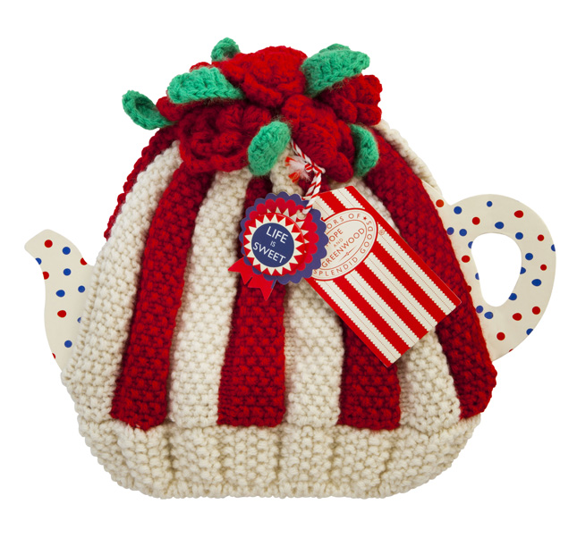 Red Roses Knitted Tea Cozy