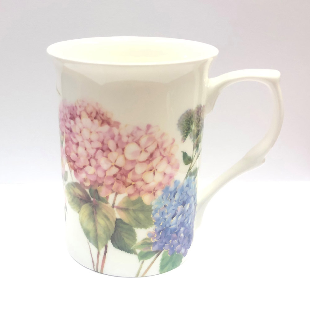 Hydrangea Bone China Tea Mug