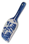 Blue Willow Ware - 7.75L Scoop