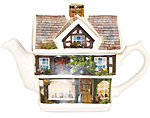 Red Lion Pub Cottage Teapot